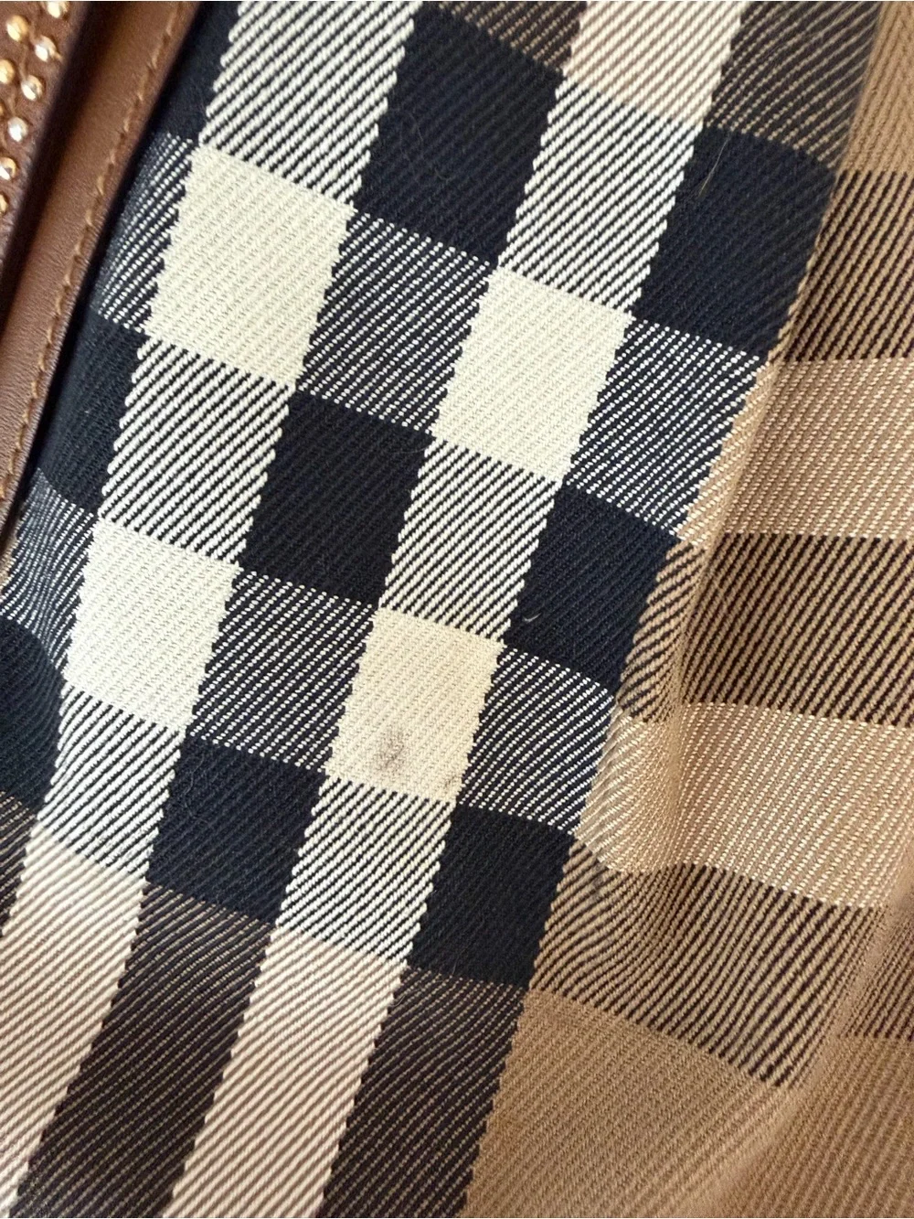 Burberry classic hobo